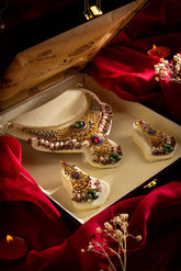 Regal Jewel Gold Set