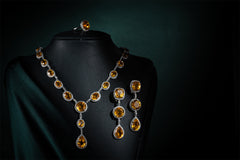 Luminous Topaz Majesty Diamond Necklace Set