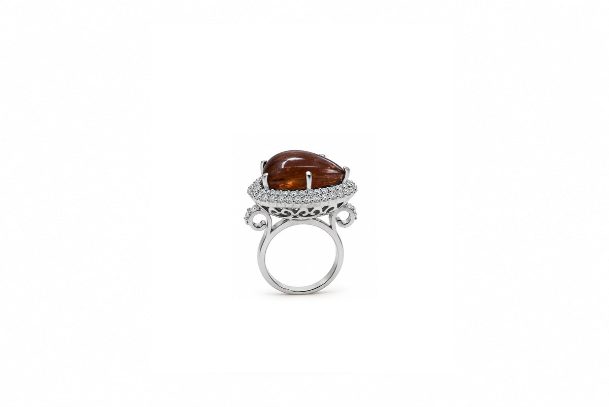 Tawny Serelle