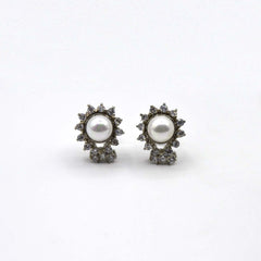 Zephyr Pearl Sparkle Earrings