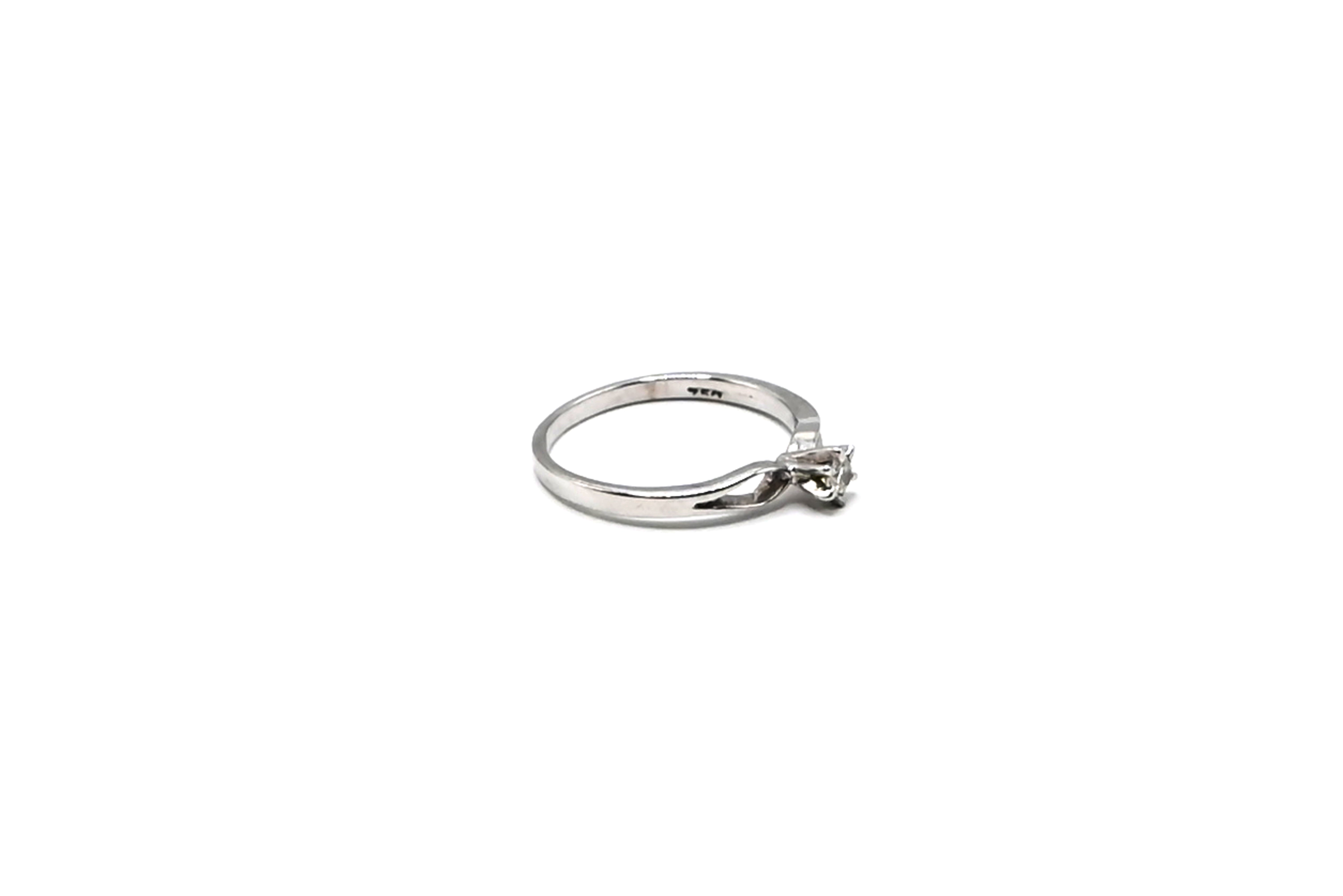 Almas Rind Whispering Grace Ring – Almas Jewellers